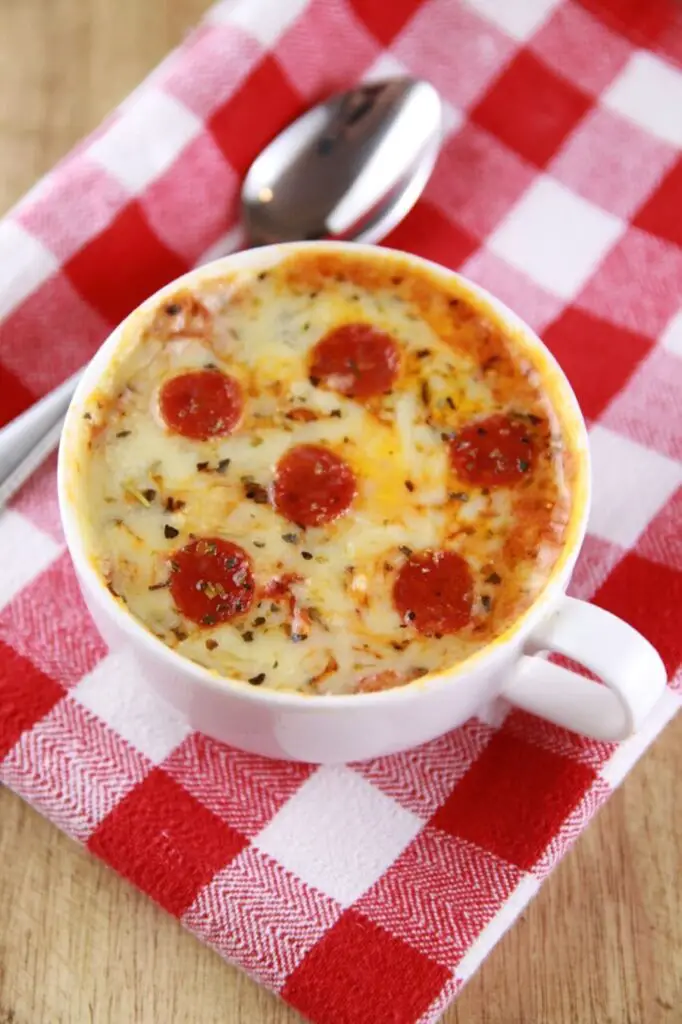 Microwave Mug Pizza