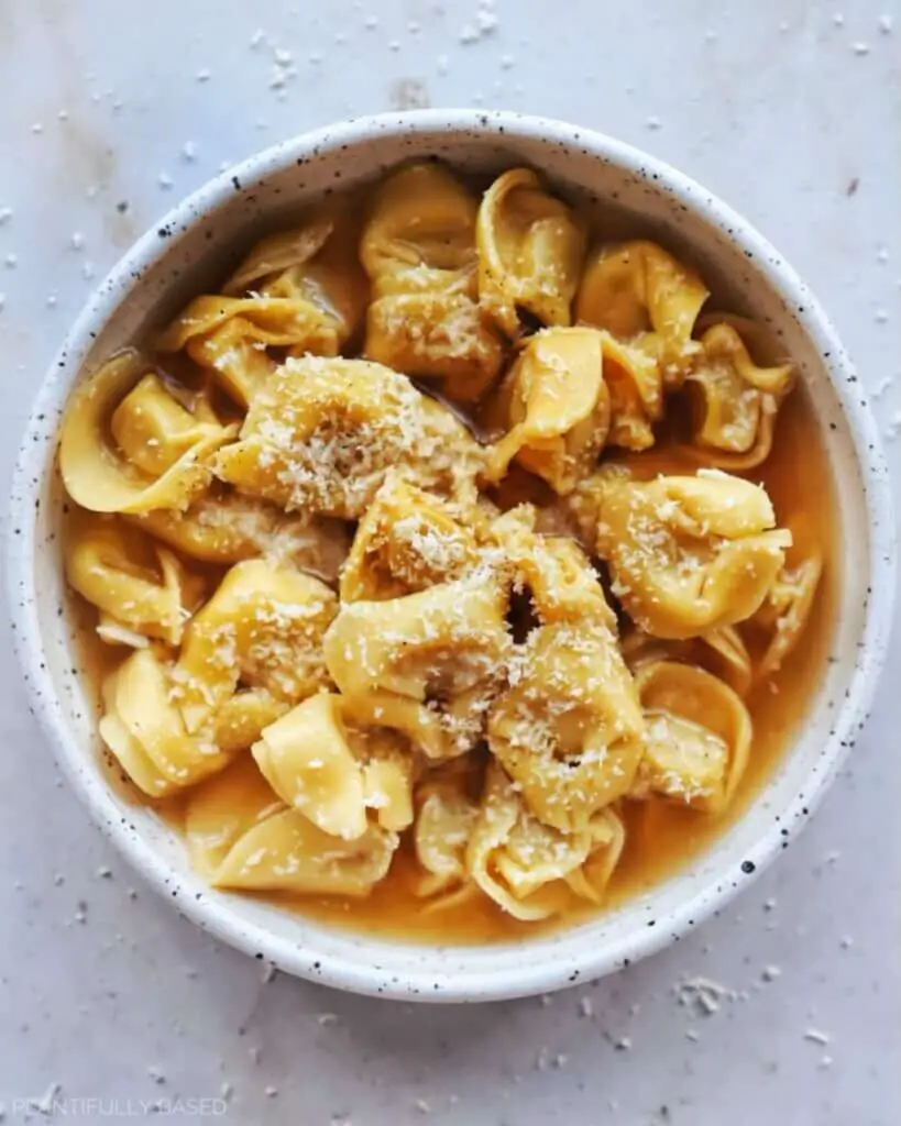 Tortellini in Brodo (Vegan)