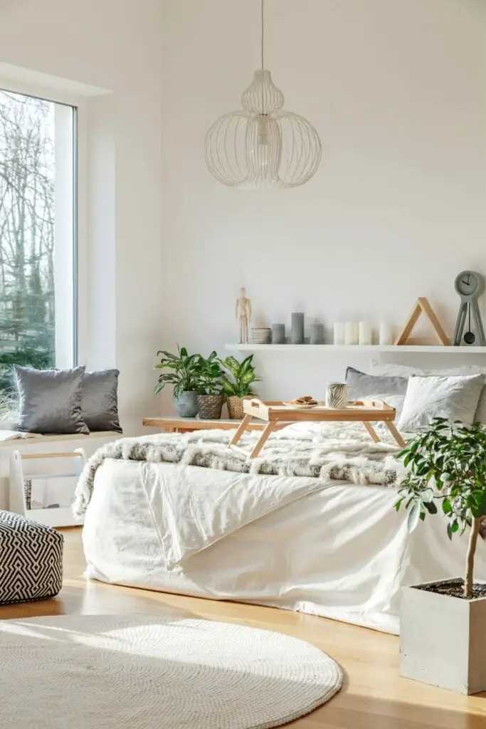 Bedroom Decluttering Hacks